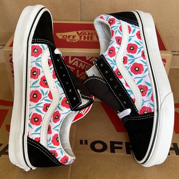 Vans Old Skool Flowers Black/True White WMNS - Picture 12 of 16